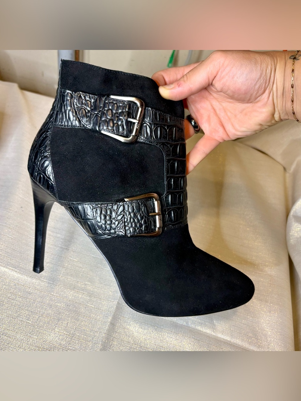 New in Box Donald Pliner Estero Leather High Heel Boot Size 11 (or Large 10)
